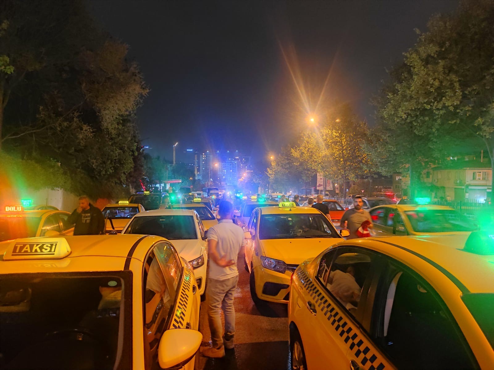 Sarıyer'deki cinayet, taksicileri isyan ettirdi! ''Azrailini yanında taşıyan bir meslek grubu haline geldik''