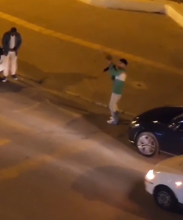 Aydın'da dehşet dakikalar! Hesap yüzünden çıkan kavgada, uzun namlulu silahlar çekildi!