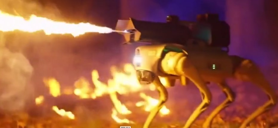 Bilim -Kurgu sahneleri gerçek oldu! Alev püskürten robot köpek 'Thermonator' tanıtıldı