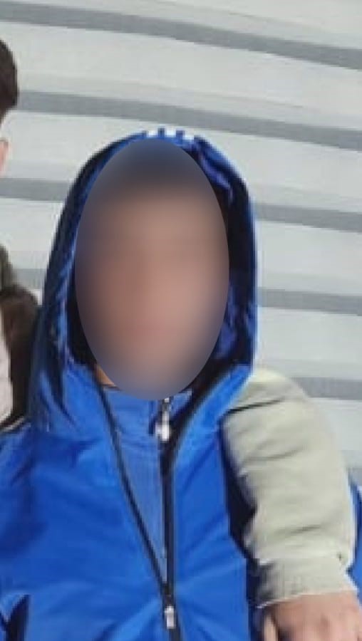 Okul’da akıl almaz saldırı! Öfkeden gözü dönen lise öğrencisi öğretmenine pusu kurup bıçakladı!