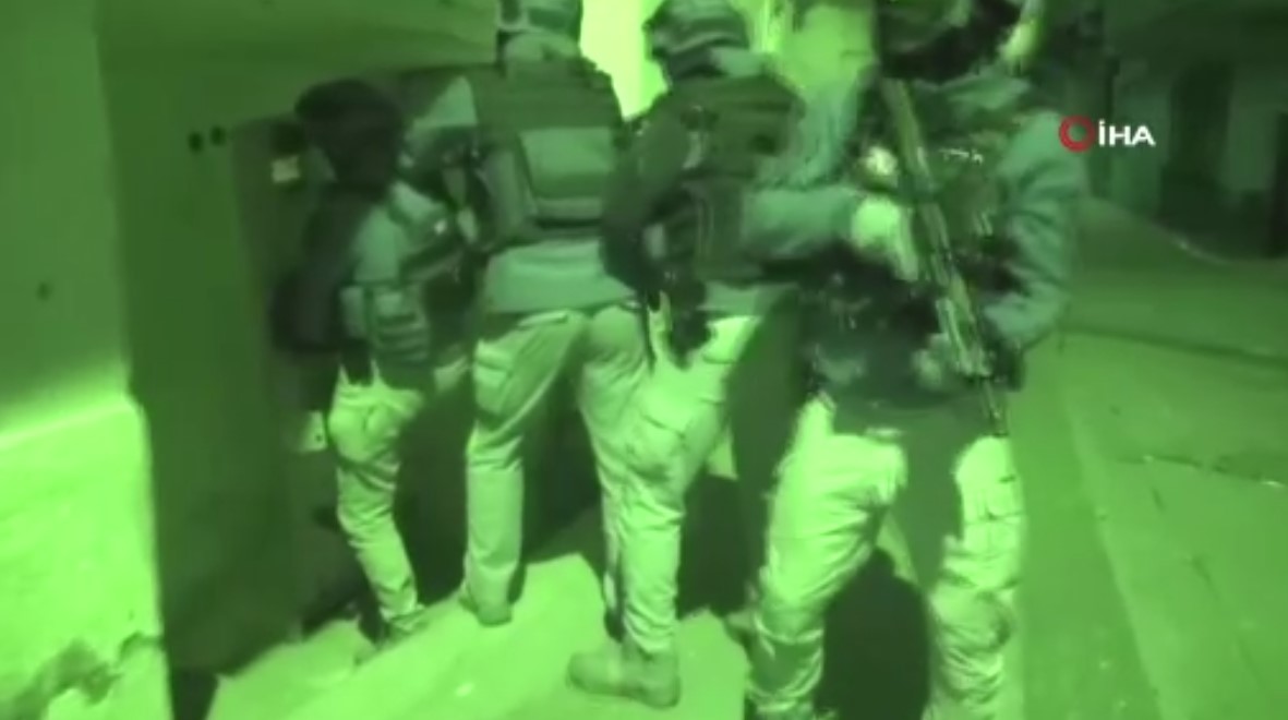 Bakan Yerlikaya duyurdu! 1 Mayıs'da provoke hazırlığı yapan 58 kişi gözaltına alındı!