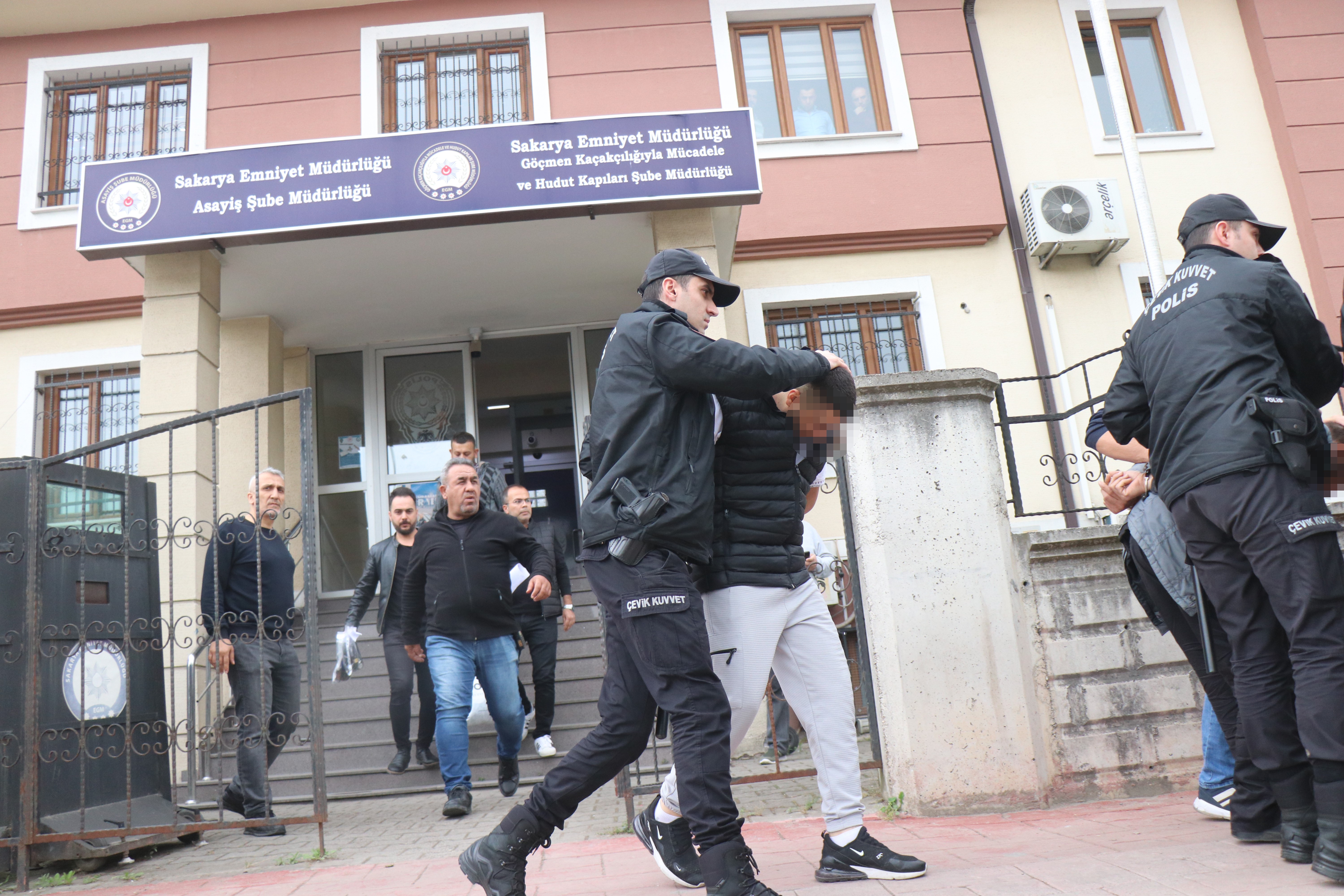 Sakarya’da Film gibi cinayet! 3 çocuk babasının kumar bocu, cinayetle bitti!