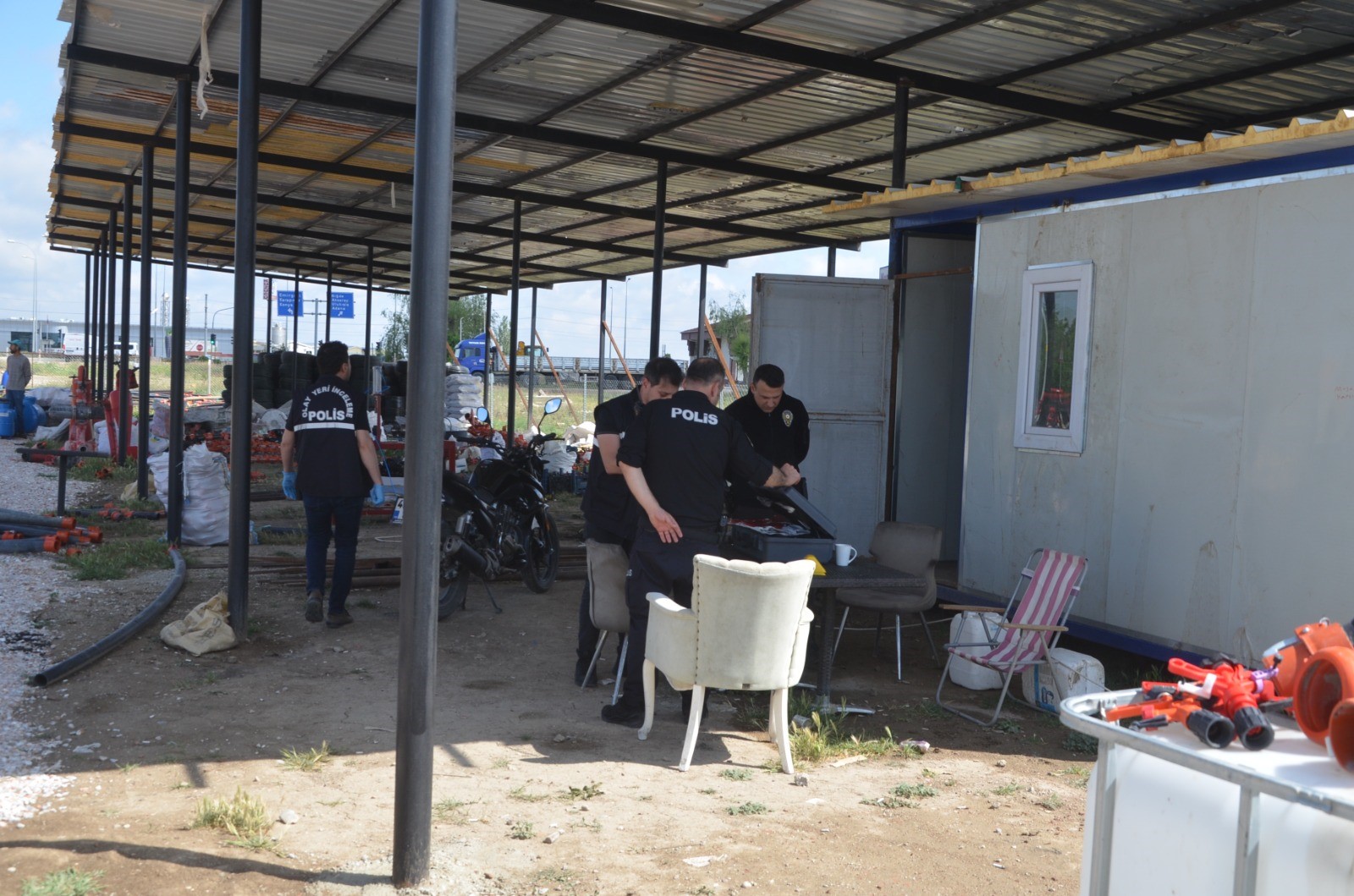 Konya’da feci olay! Semaverde çay demlemek için tiner döktü, olanlar oldu!