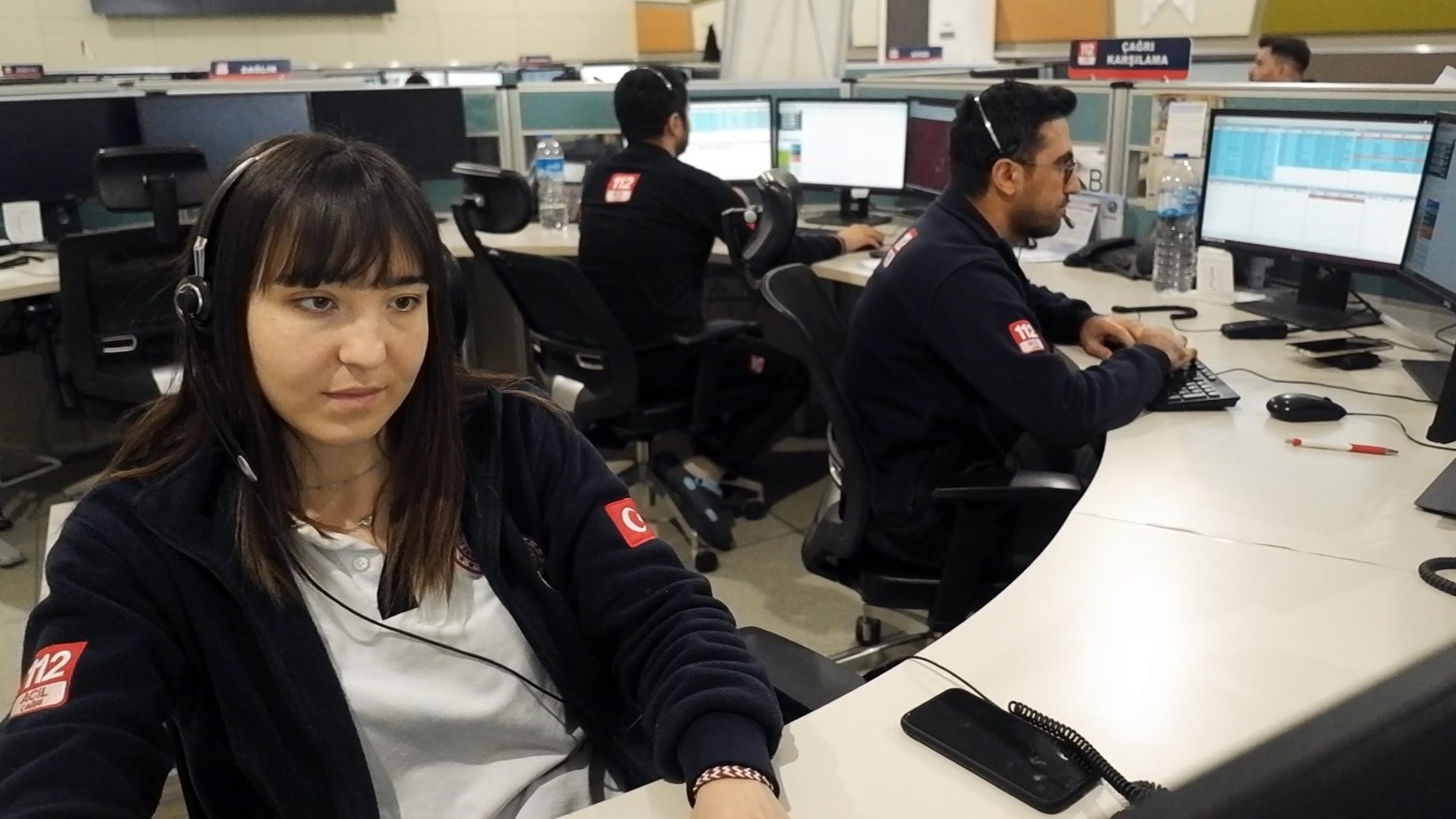 112 Acil Çağrı Merkezi'ni sorumsuzca meşgül etti! İtfaiyeyi arayan şahıs 'Aşk acısı çekiyorum içim yanıyor' diyerek ihbarda bulundu!