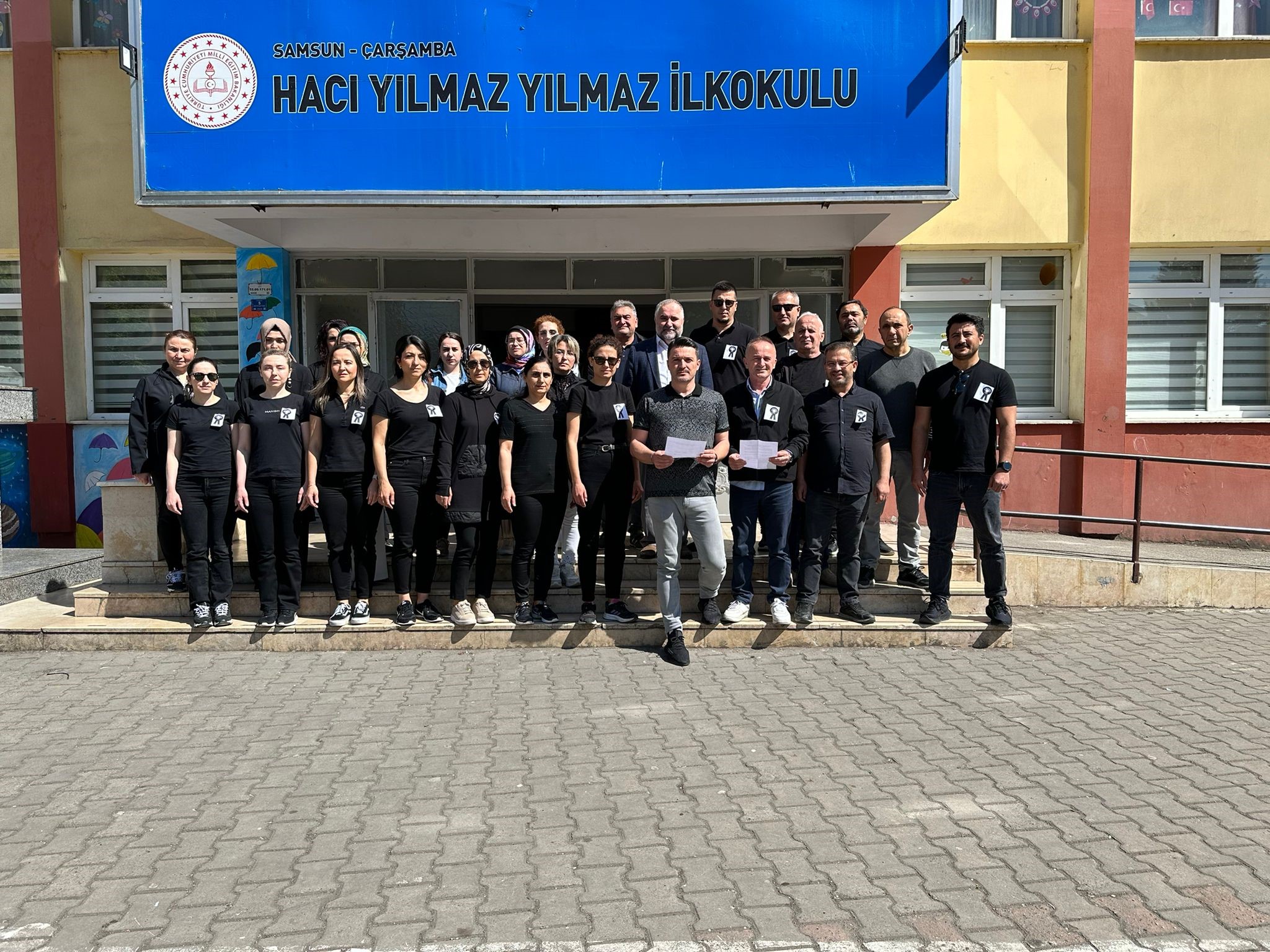 Öldürülen okul müdürü için derse girmediler! ‘Eğitimciye Şiddete Hayır’ sloganları attılar!