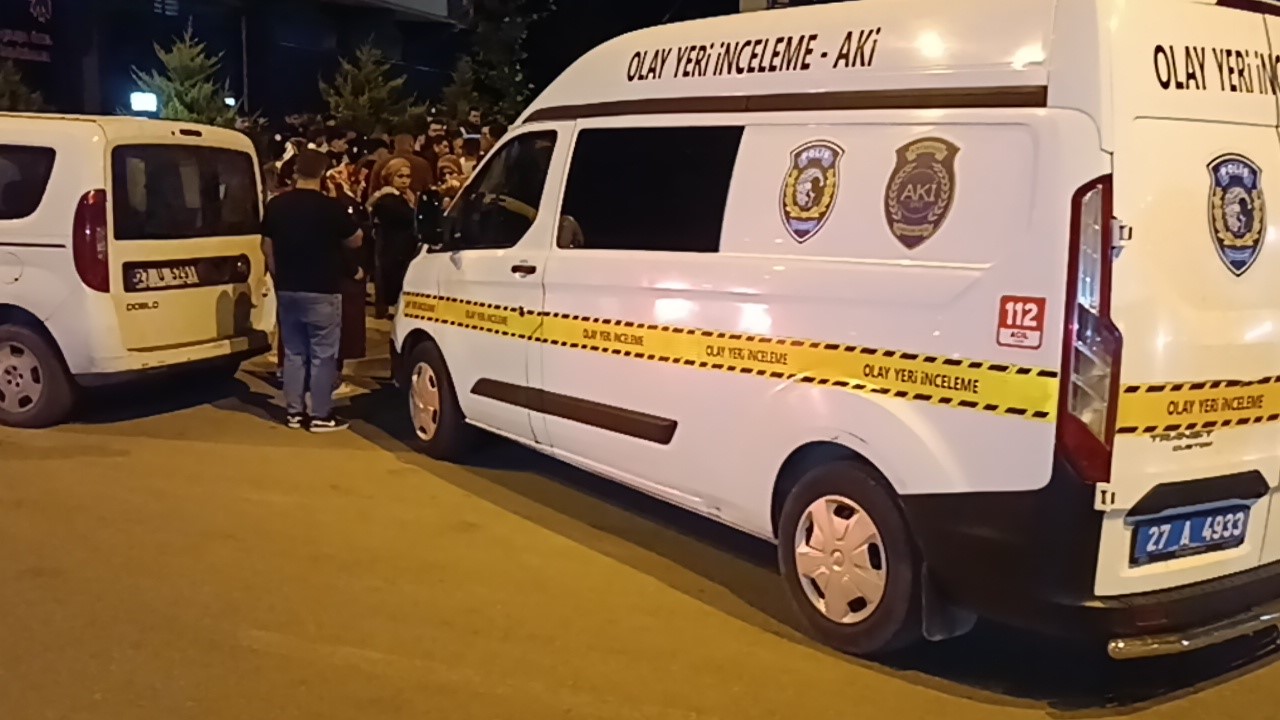 Gaziantep'te hareketli gece! Cinnet getiren adam ailesine kurşun yağdırdı!