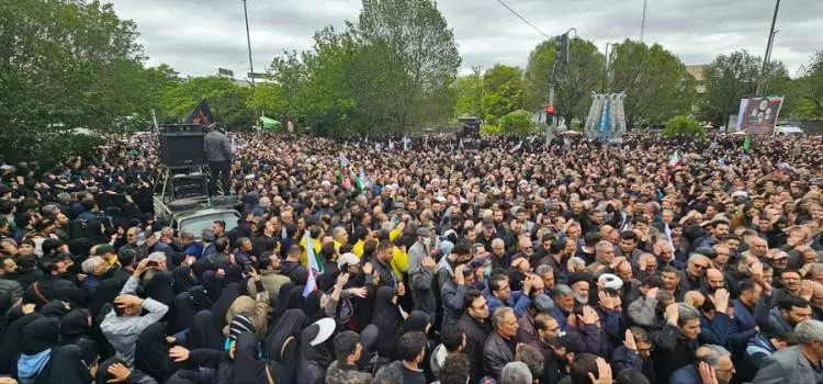 İran'da 3 günlük yas başladı! Hayatını kaybeden devlet adamları için cenaze töreni yapılıyor