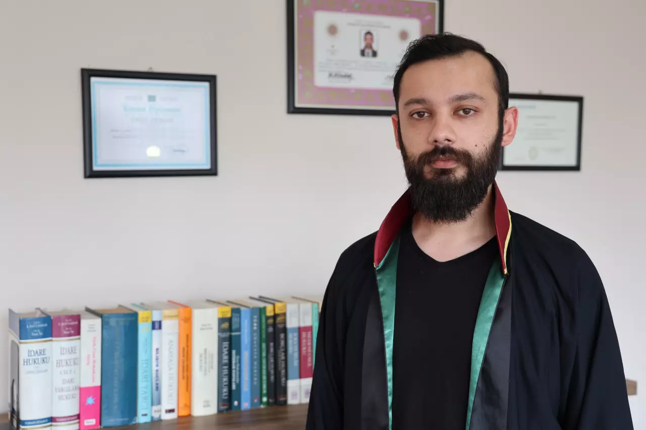 Dolandırıcılar bu kez ev hanımlarını hedef aldı! 'Eve iş verilir' diyerek dolandırdılar!