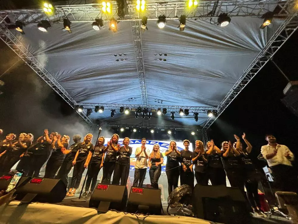 Merve Özbey'den skandal hareket: Konser alanındaki binlerce kişiyi bırakıp, şehri terk etti