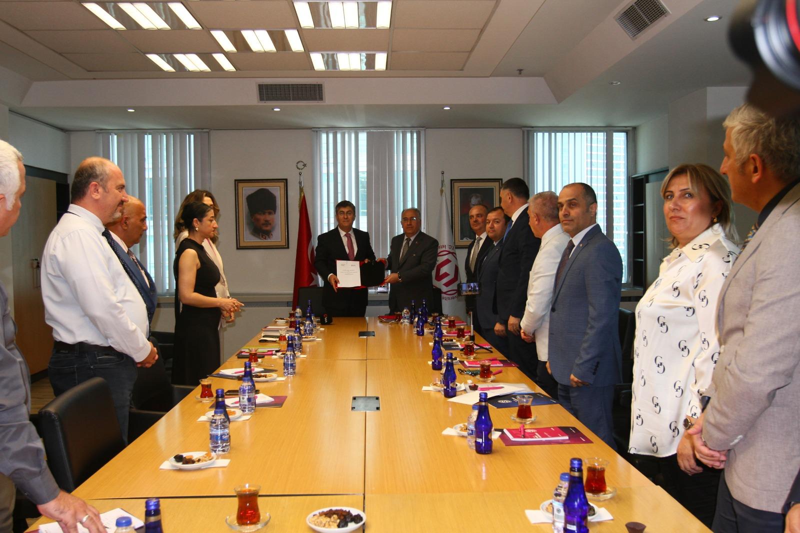 Gedik Üniversitesi ile SGK İstanbul İl Müdürlüğü "Emekliler Yılı" kapsamında ortak protokole imza attılar