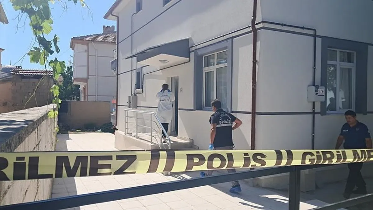 Karaman'da dehşet dakikalar: Evine balkondan girerek eski kız arkadaşını bıçakladı!