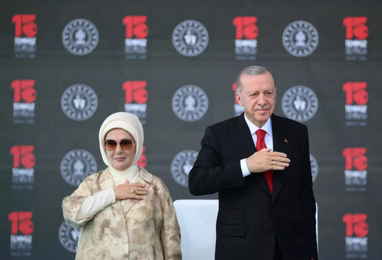 Cumhurbaşkanı Erdoğan'dan 15 temmuz açıklaması: '15 Temmuz'a oyun diyenler kıyamete kadar affetmeyeceğiz'