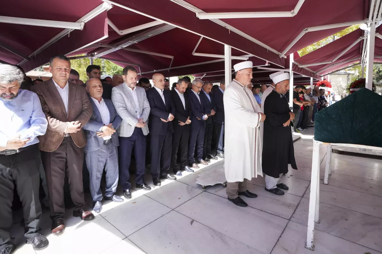 Türk Telekom CEO'su Ümit Önal'ın acı günü! Babası Bekir Önal Hakk’a yürüdü!