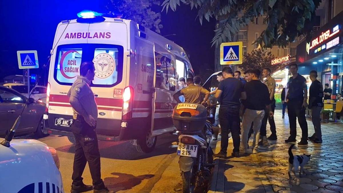 Esenyurt'ta kontrol sırasında bıçaklı saldırı: Polis memuru ve bir vatandaş yaralandı!