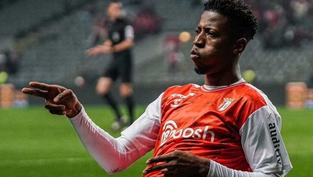 Trabzonspor'un yeni transferi Simon Banza kimdir, nerelidir, kaç yaşındadır? Futbol kariyeri