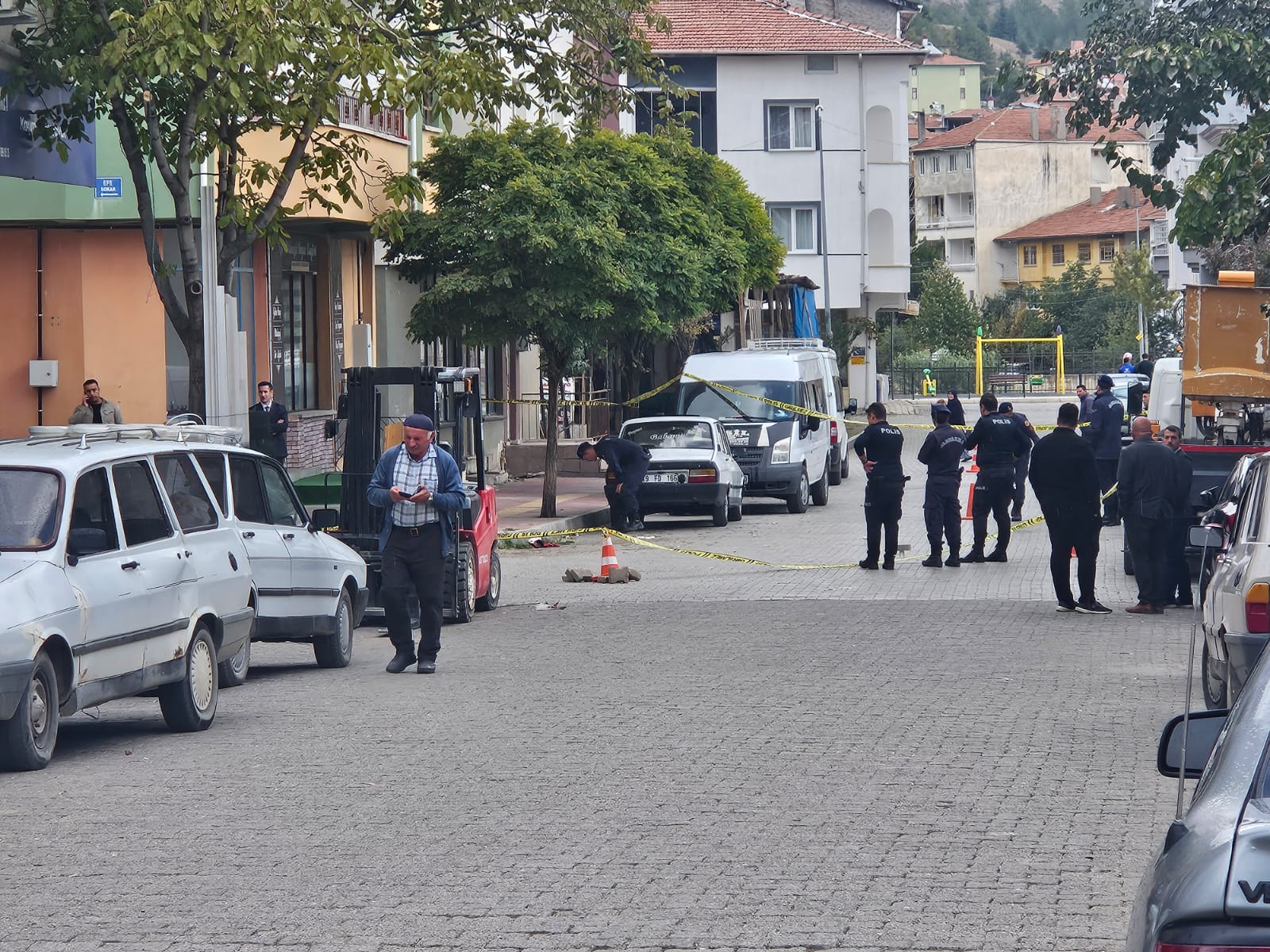 Çorum'da dehşet olay! Mahkeme çıkışı kız kardeşi ve yeğenine kurşun yağdırdı!