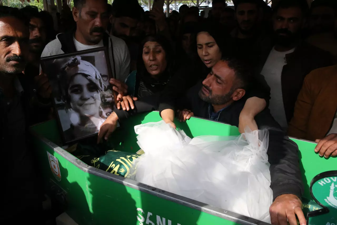 Mezarlıkta ölü bulunmuştu: Şirin'in otopsi sonucunda, igrenç gerçek ortaya çıktı! 