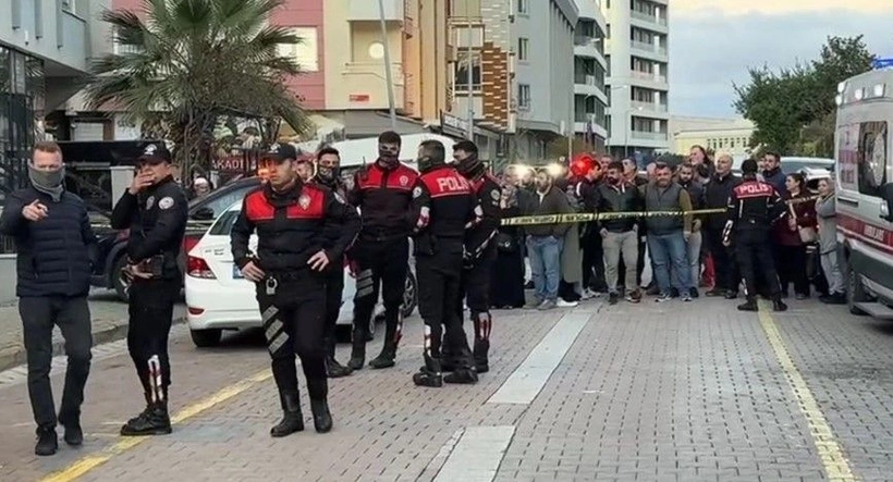 İstanbul'da İlçe ilçe gezerek katliam yaptı: Ailesi ve akrabalarından çok sayıda kişiyi silahla katledip intihar etti!