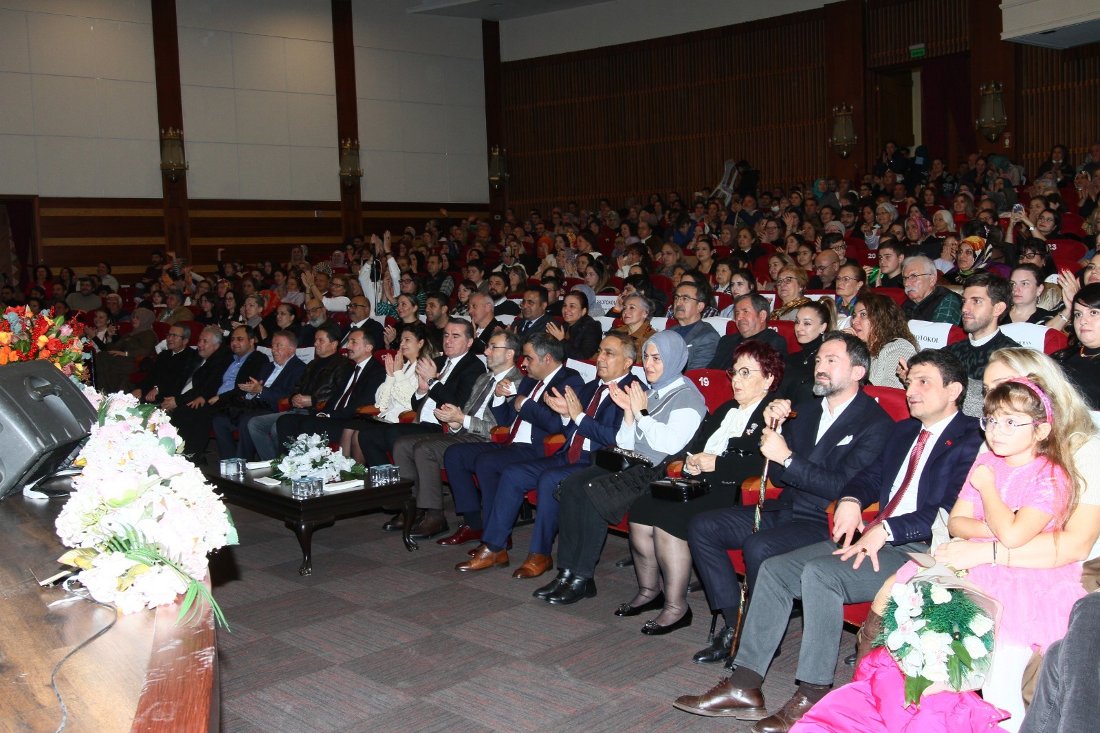 Pendik Halk Eğitim Müdürlüğü'nden Gündoğdu Duran anısına unutulmaz gece