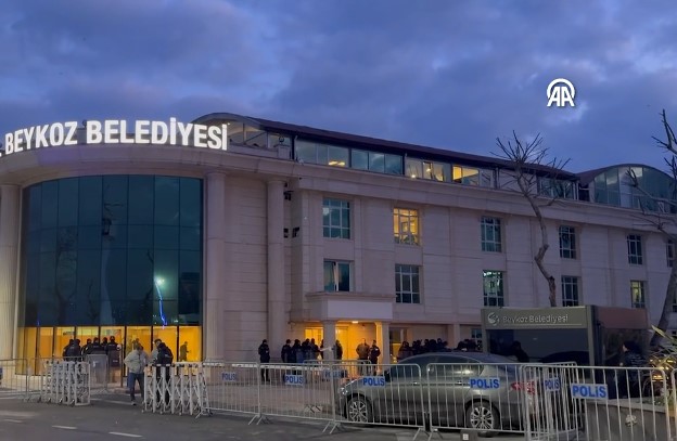 Son dakika! İhaleye fesat soruşturmasında gözaltına alınmıştı: CHP'li başkan ve 22 şüpheli adliyeye sevk edildi!