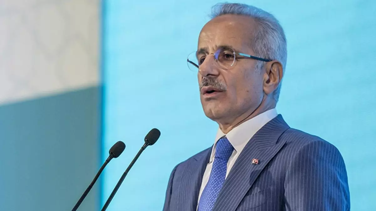 Bakan Uraloğlu açıkladı: Bayramda fırsatçılık yapan otobüs firmalarına ceza yağdı!