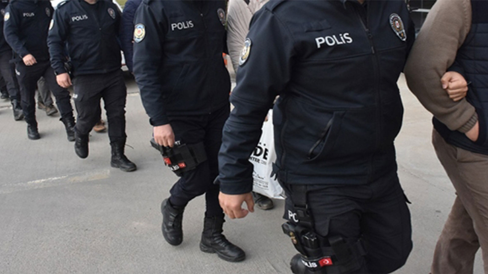 İçişleri Bakanlığı düğmeye bastı: 23 ilde dev DEAŞ operasyonu! 