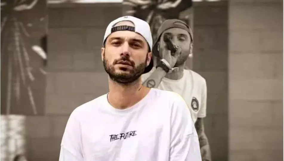 Canlı yayın açıp babasına şiddet uygulamıştı! 'Sansar Salvo' Rapçi Ekincan Arslan gözaltına alındı