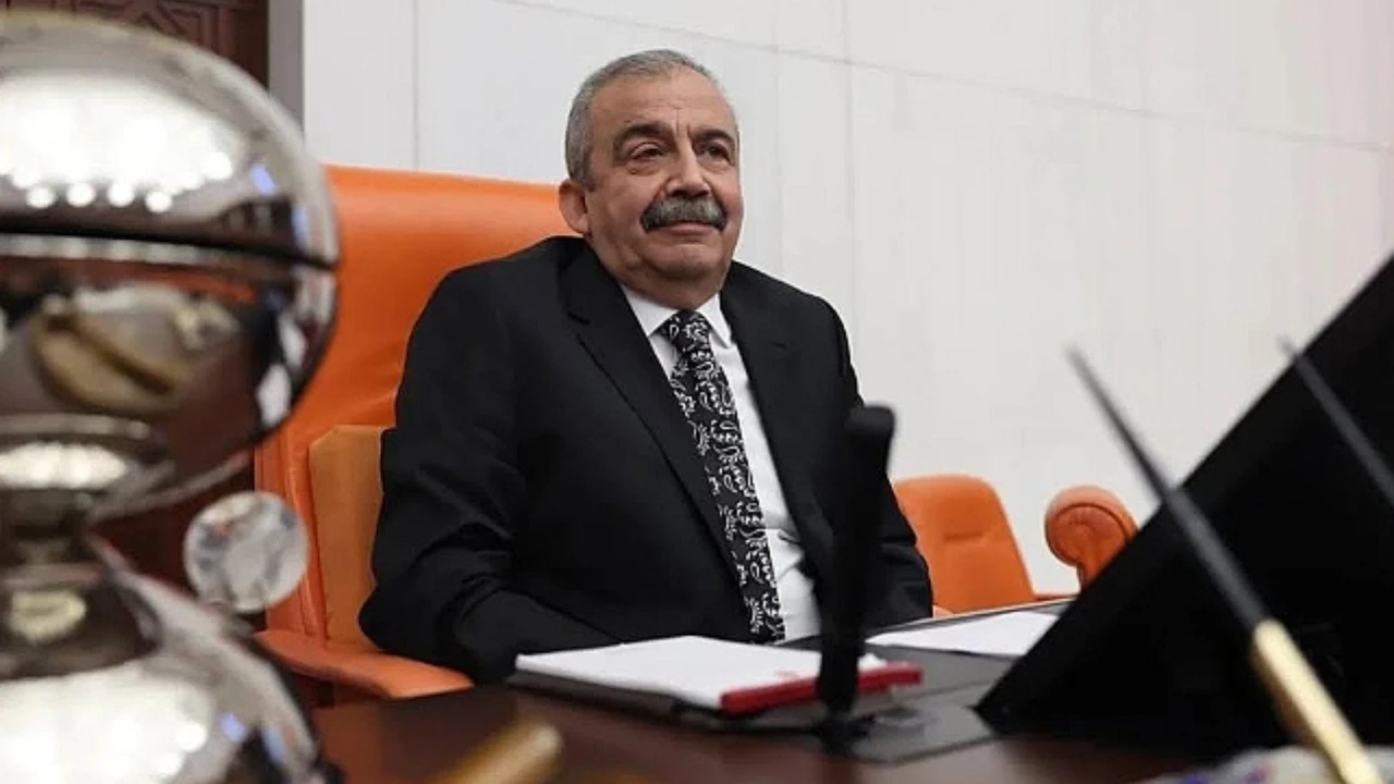 Sırrı Süreyya Önder'in sağlık durumuyla ilgili son gelişme!