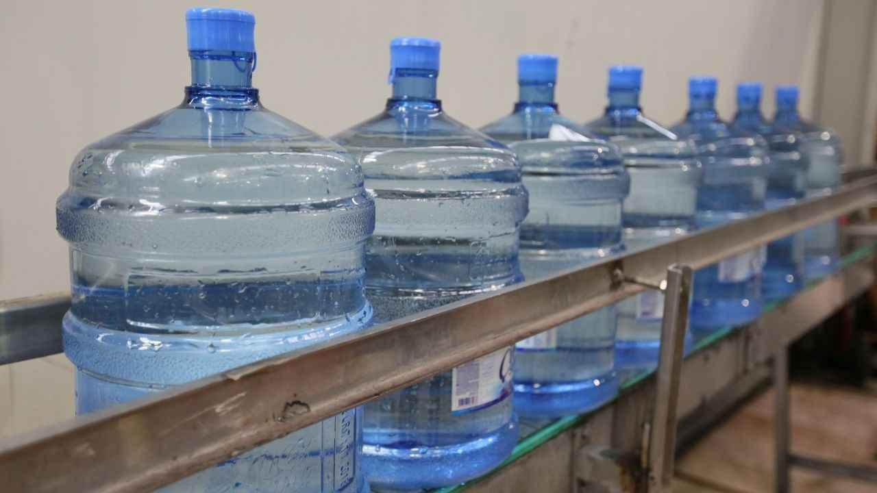 Damacana suya peş peşe zam: Bir bardak su 1,30 TL oldu!