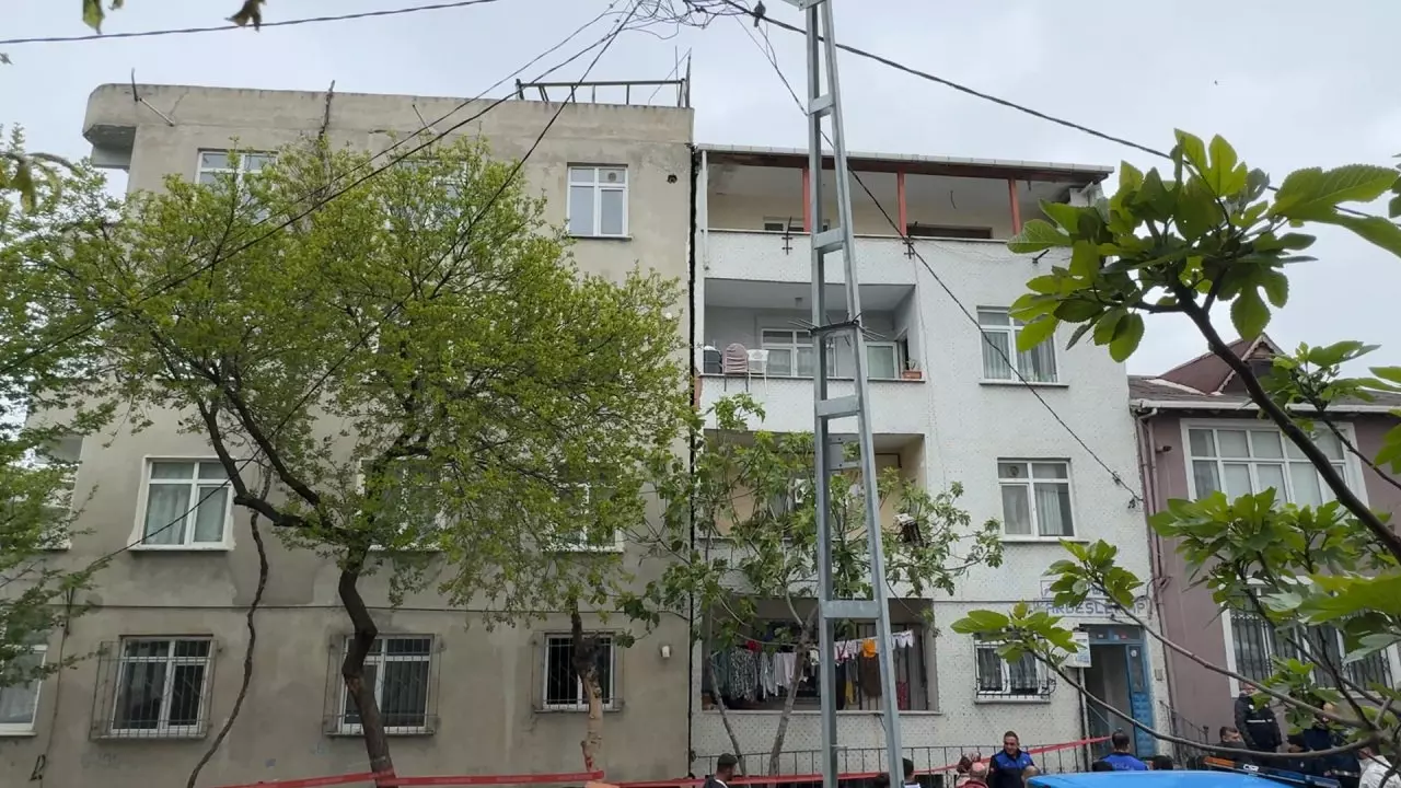 O, binalar korkuttu: İstanbul Avcılar'da 3 bina mühürlendi!