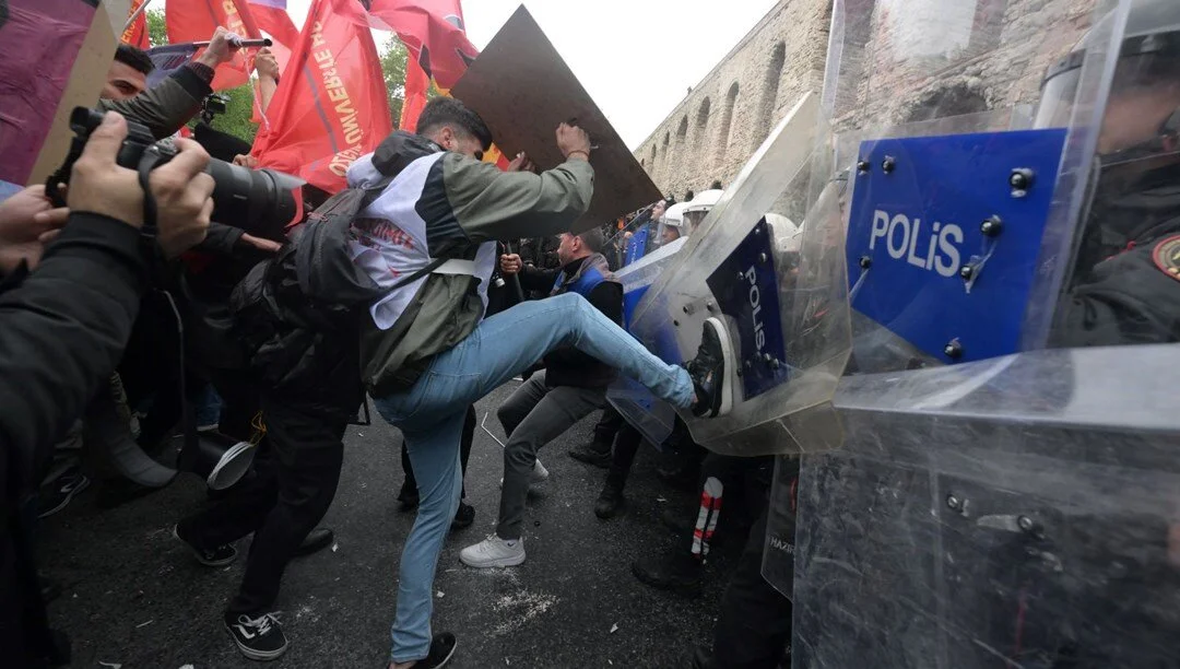 İstanbul'da 1 Mayıs olayında son gelişme: Gözaltına alınanlardan 36'sı adliyeye sevk edildi!