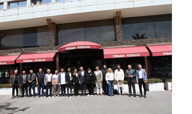 CHP Pendik İlçe Başkanı Niyazi Güneri Yerel Basınla bir araya geldi
