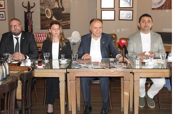 CHP Pendik İlçe Başkanı Niyazi Güneri Yerel Basınla bir araya geldi