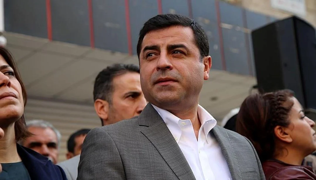 Selahattin Demirtaş'tan mektup: PKK'nın fesih kararını işte böyle yorumladı...