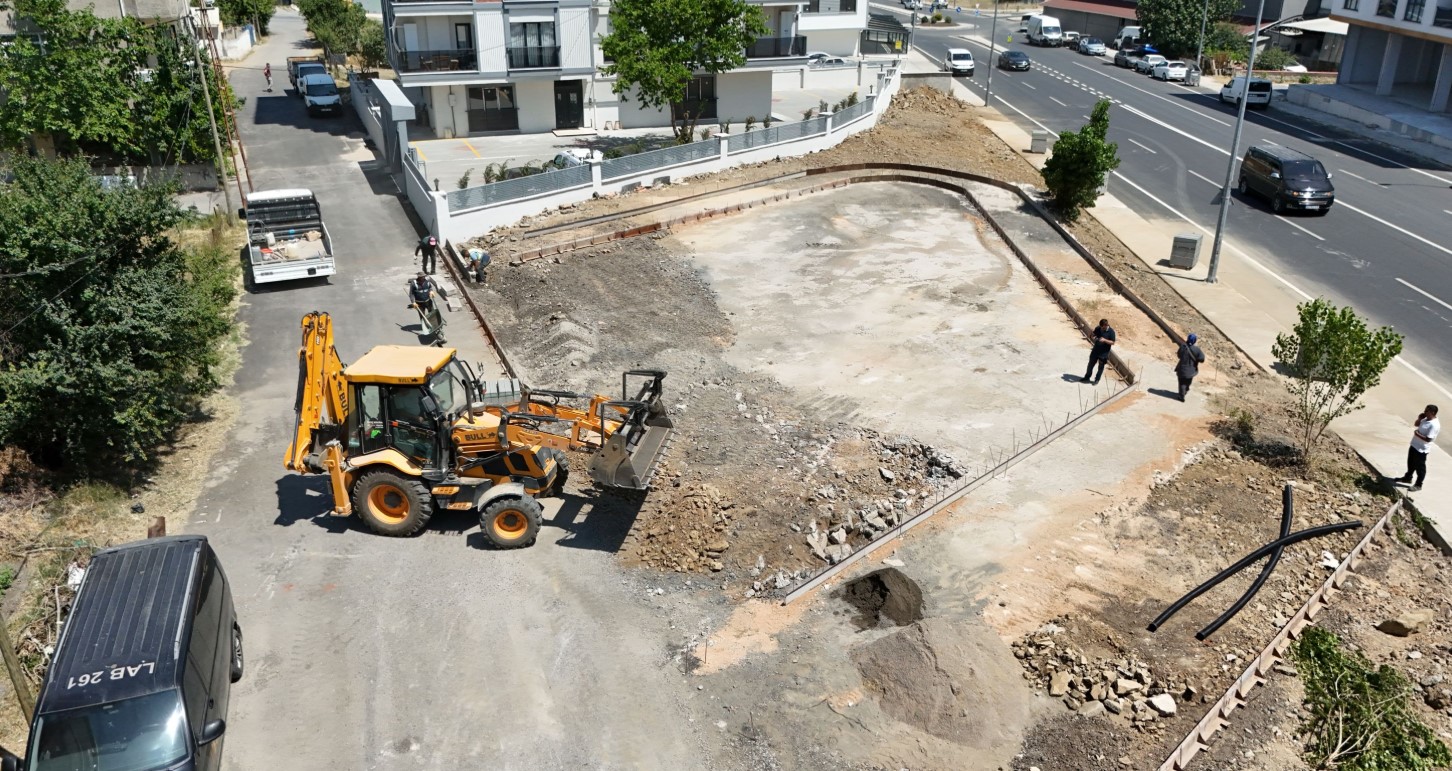 Velibaba’da Yeni Bir Parkın Yapımına Başladılar