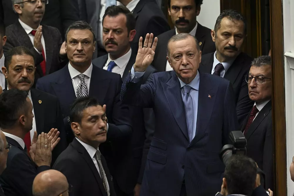 Cumhurbaşkanı Erdoğan'dan dikkat çeken mesajlar: Tarihi müjdeyi vereceğiz! 