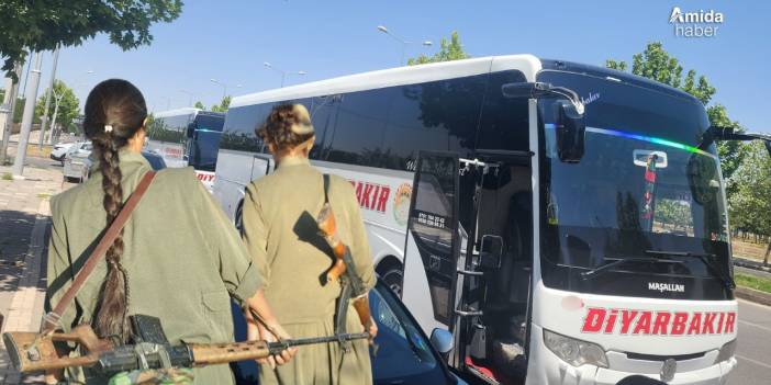 Son dakika: Silah bırakma töreni için Diyarbakır'dan 4 otobüs yola çıktı