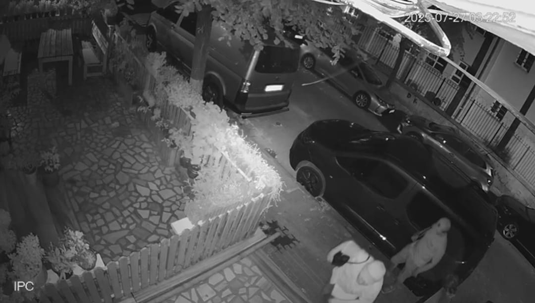 İstanbul'da olaylı gece: Tacize uğradığını iddia eden genç 72 yaşındaki adamı bıçakladı!