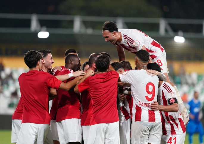 Pendikspor, Bodrum deplasmanından beraberlikle dönerek lige 1 puanla başladı