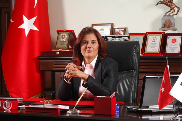 Topuklu Efe topuklamamış resmen kovulmuş: O video gündeme bomba gibi düştü!