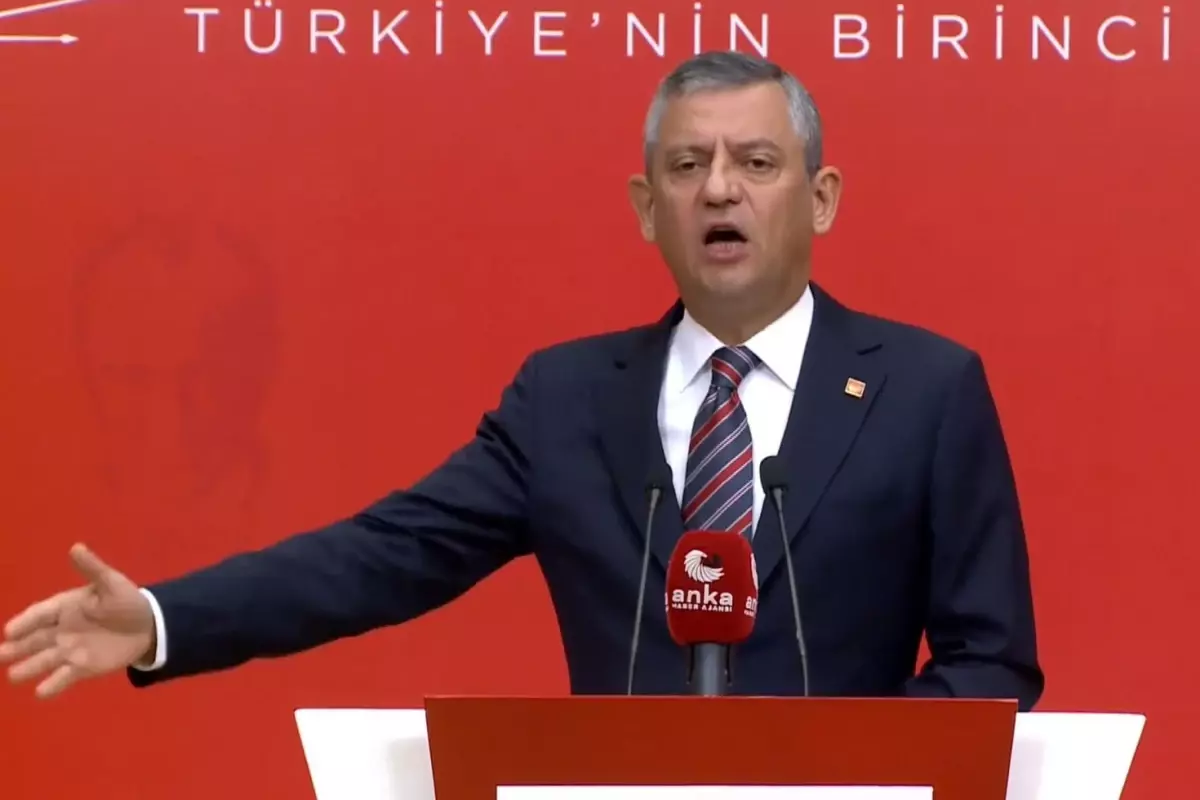 Son dakika! Özgür Özel'e soruşturma: Bakan Tunç'tan dikkat çeken açıklama!