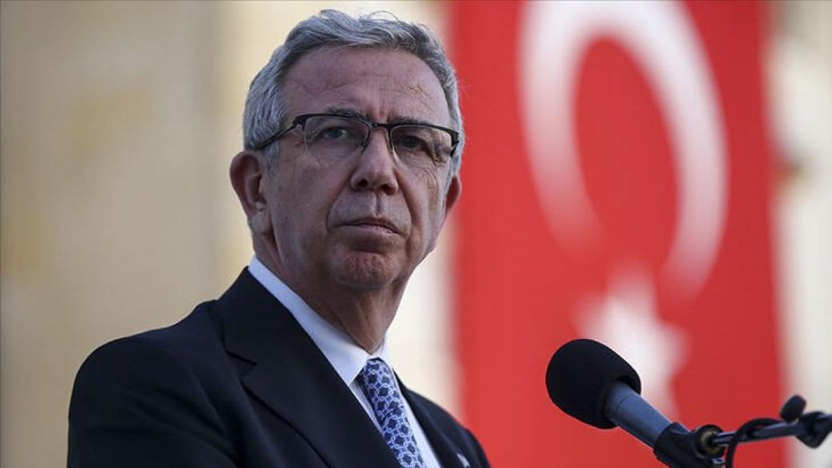 CHP'nin cumhurbaşkanı adayı kim olur? sorusuna: Sinan Burhan "sürpriz söyleyeyim" dedi, kulislerden sızan bombayı patlattı!