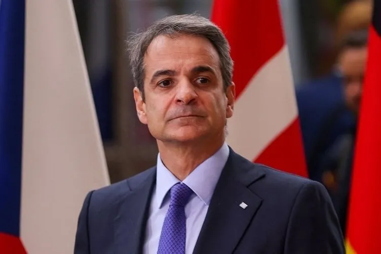 Türkiye'nin son hamlesi Yunanistan'ı sarstı: "Kıbrıs bile bize sırtını dönebilir"