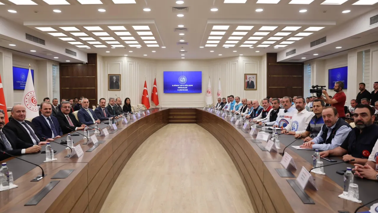 Son dakika! Toplantı bitti: Memur zammı o tarihte açıklanacak!