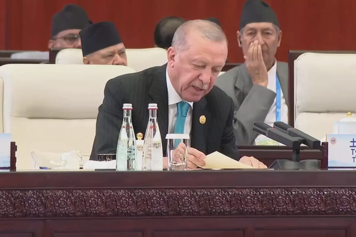 Erdoğan Çin'deki zirveden seslendi: Gazze'deki vahşeti 23 aydır durduramamanın hiçbir izahı yoktur ve olamaz!