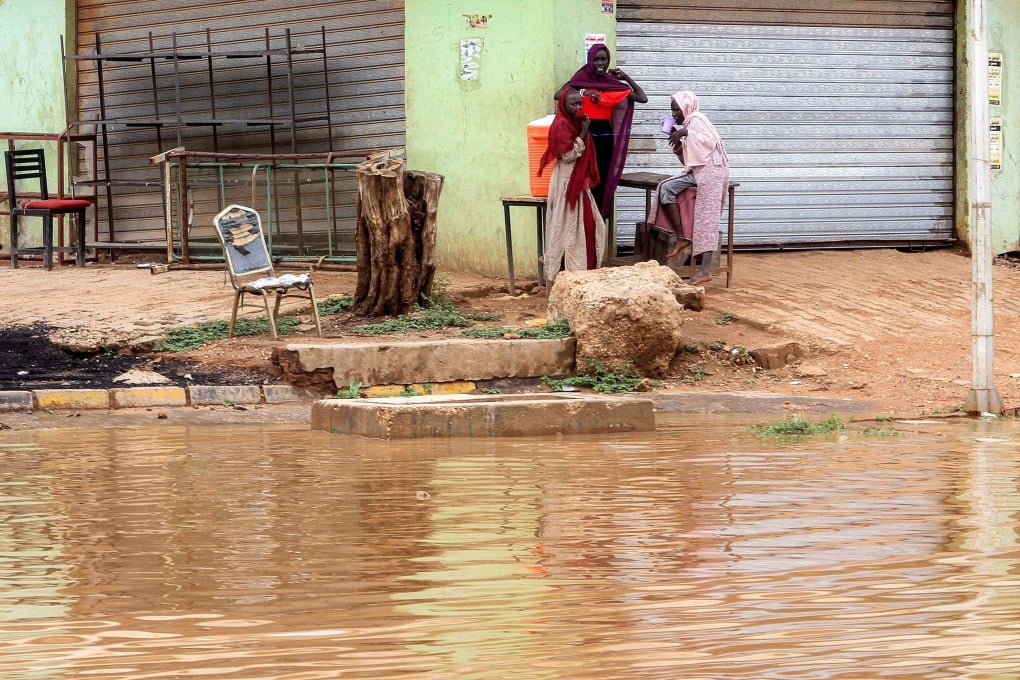Sudan’ı heyelan vurdu! Meydana gelen toprak kayması bir köyü tamamen yuttu! En az 1000 ölü!