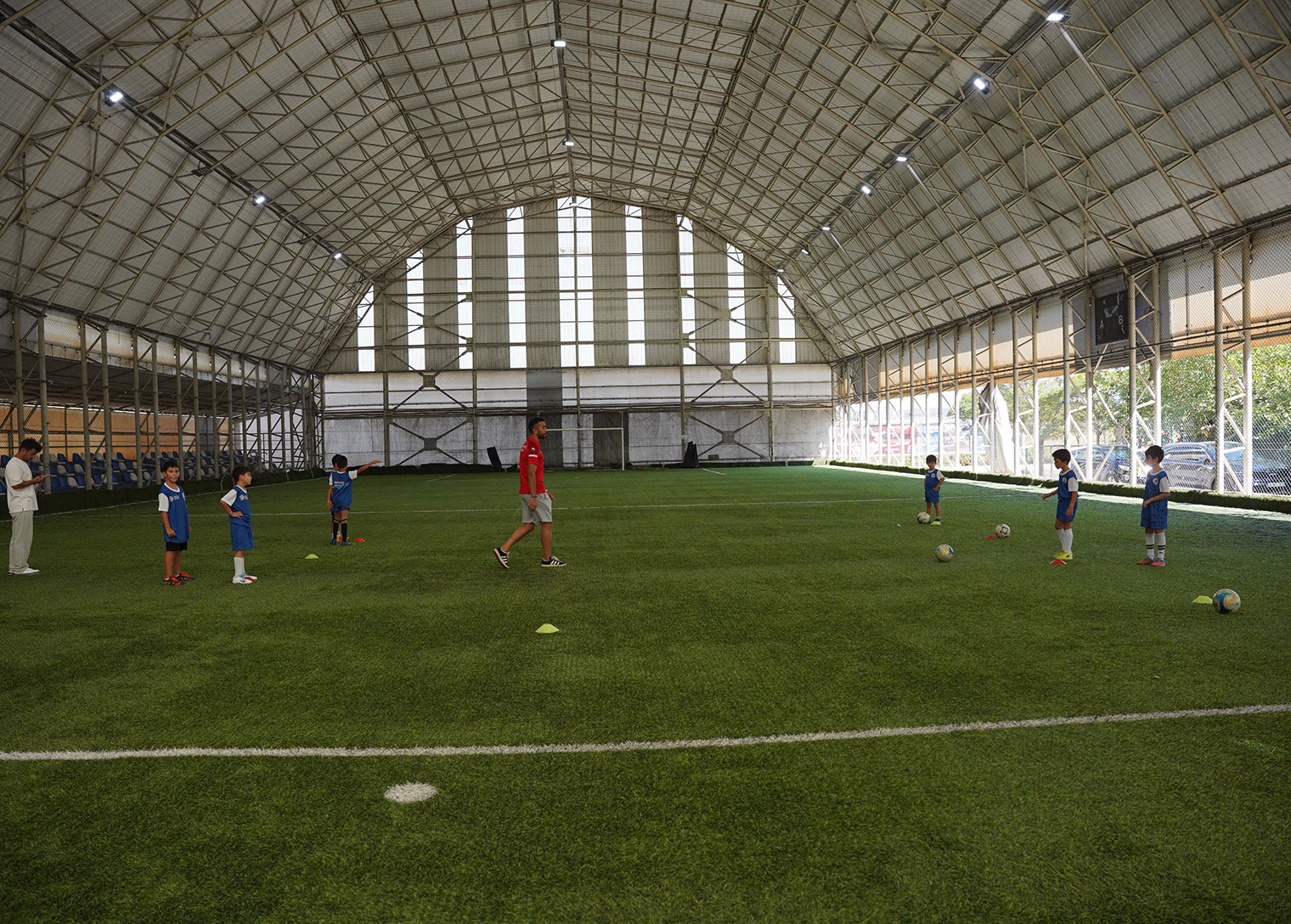 Yaz Spor Okulları 3 bin kişiyi sporla buluşturdu