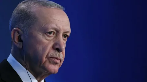 Son dakika! Cumhurbaşkanı Erdoğan'dan şehit polisler için taziye mesajı