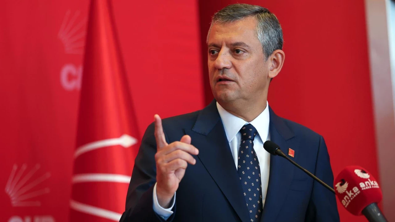 CHP'nin kurultay davasında neler yaşandı? Mahkemenin ertelenme kararının detaylarında neler var?