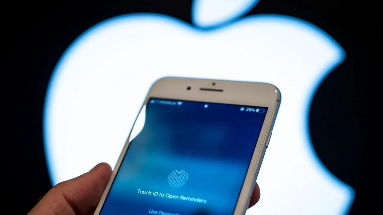 Apple’ın iOS 26 güncellemesi yükleyenlere kabus yaşattı: Apple'dan son dakika geldi!